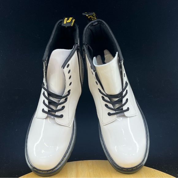 Dr. Martens Lace Up White Doc Combat Boots Women's Size 7 US 1460Y - Picture 9 of 10